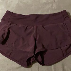 Lululemon shorts size 4